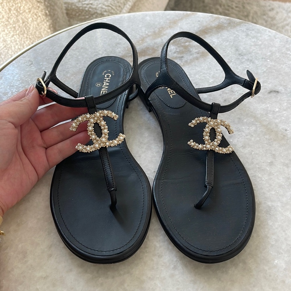 Chanel thong sandals